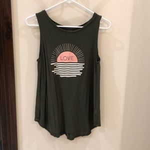 Old navy graphic tank top